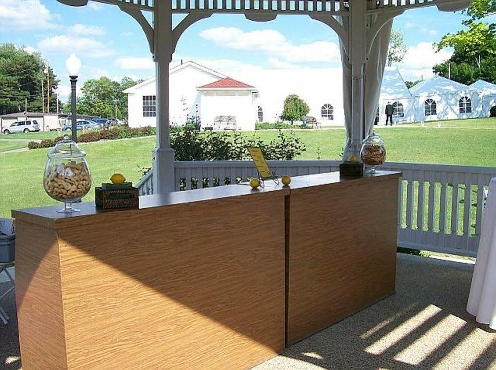 Julias Bed And Breakfast Hubbard Exterior foto